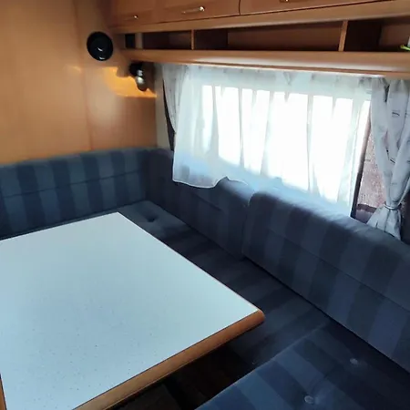 Aurora Camper
