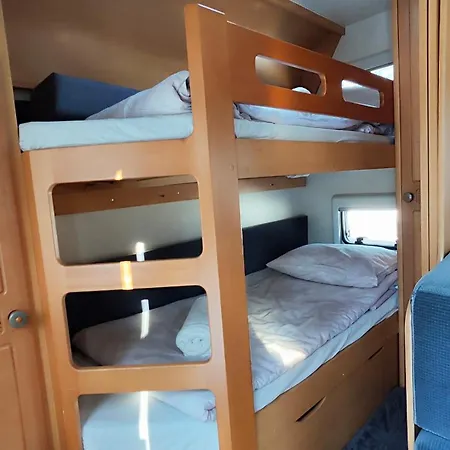 Aurora Camper Leirintäalueet *